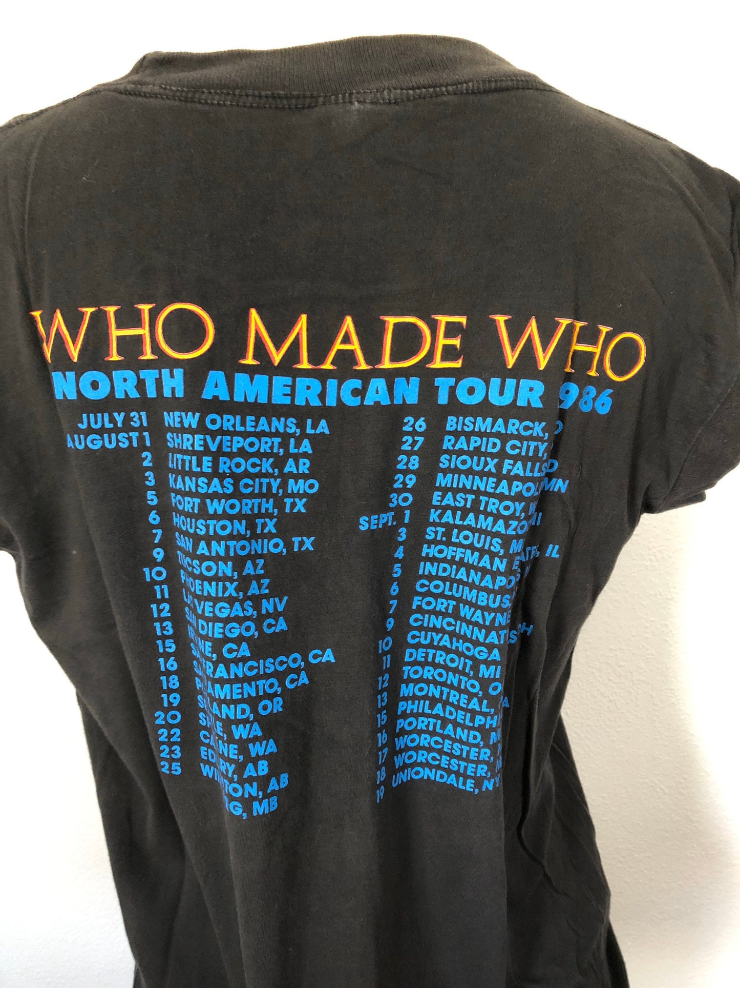 Vintage 1986 ACDC Who Made Who Sleeveless Vintage Concert Tees Concert T-shirt